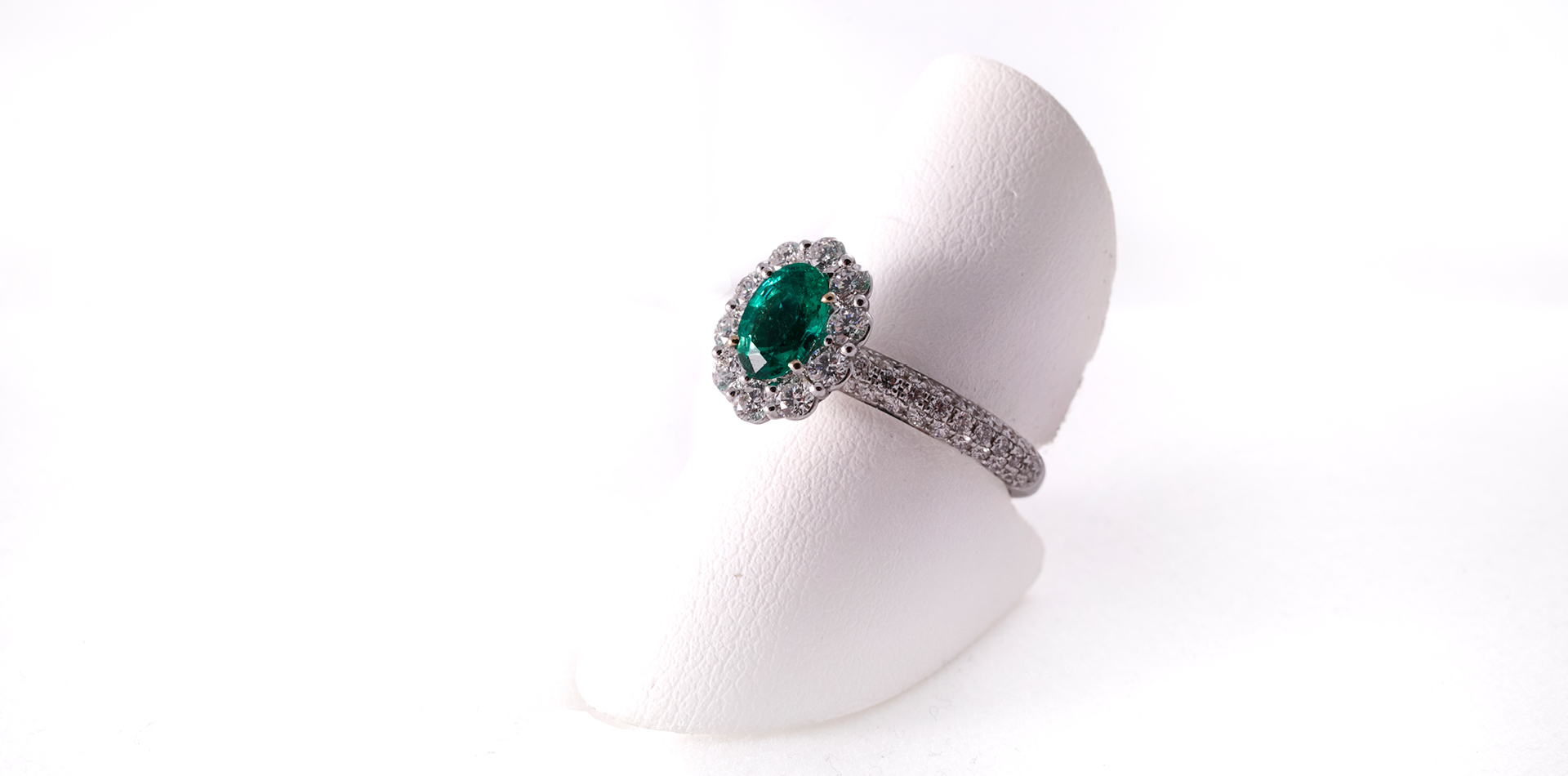 Giorgio Visconti Anello Contorno Smeraldo
