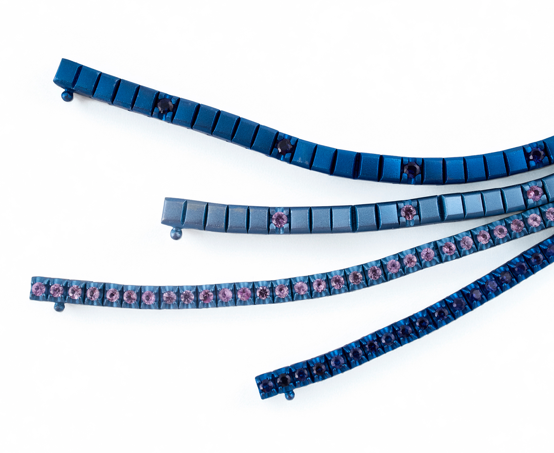 Mano J Bracciali a Maglia Quadrata